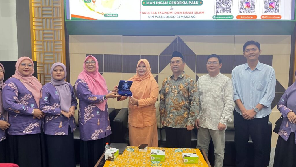 MAN Insan Cendekia Palu Kunjungi UIN Walisongo, Perluas Wawasan Studi Lanjut ke PTKIN – UIN Walisongo 2 WhatsApp Image 2026 06 12 at 14.29.07