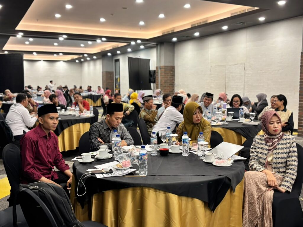 Guest Speaker BI, Rektor UIN Walisongo Tekankan Keseimbangan Syariah – UIN Walisongo 2 WhatsApp Image 2026 06 15 at 12.15.15