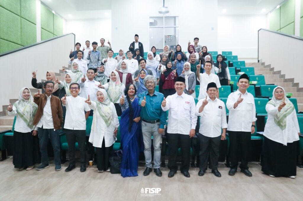 Perkuat Komitmen Internasionalisasi, FISIP UIN Walisongo Gelar Visiting Lecturer Bersama Akademisi Jadavpur University India – UIN Walisongo 3 FISIP 2 1