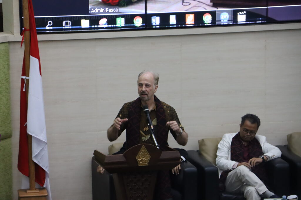 Seminar Internasional Pascasarjana UIN Walisongo Bahas Peran Islam Indonesia dalam Isu Global – UIN Walisongo 3 IMG 6740