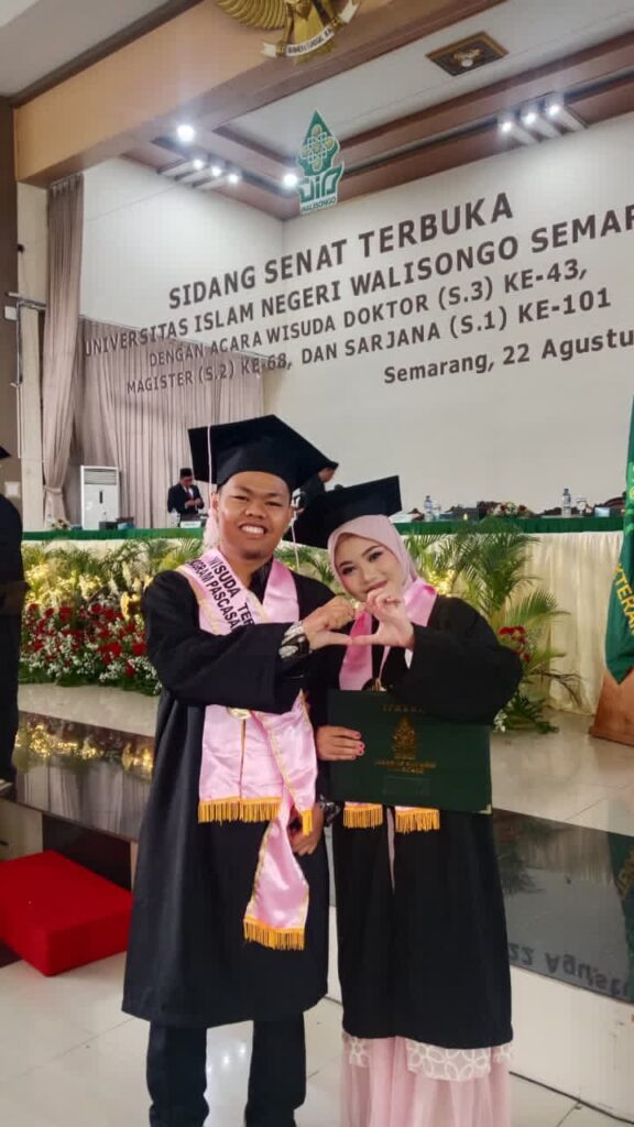 Kisah Perjuangan Dr. Nasikhin dari Beras Kondangan Hingga Panggung S3 UIN Walisongo – UIN Walisongo 2 WhatsApp Image 2026 08 23 at 19.46.08